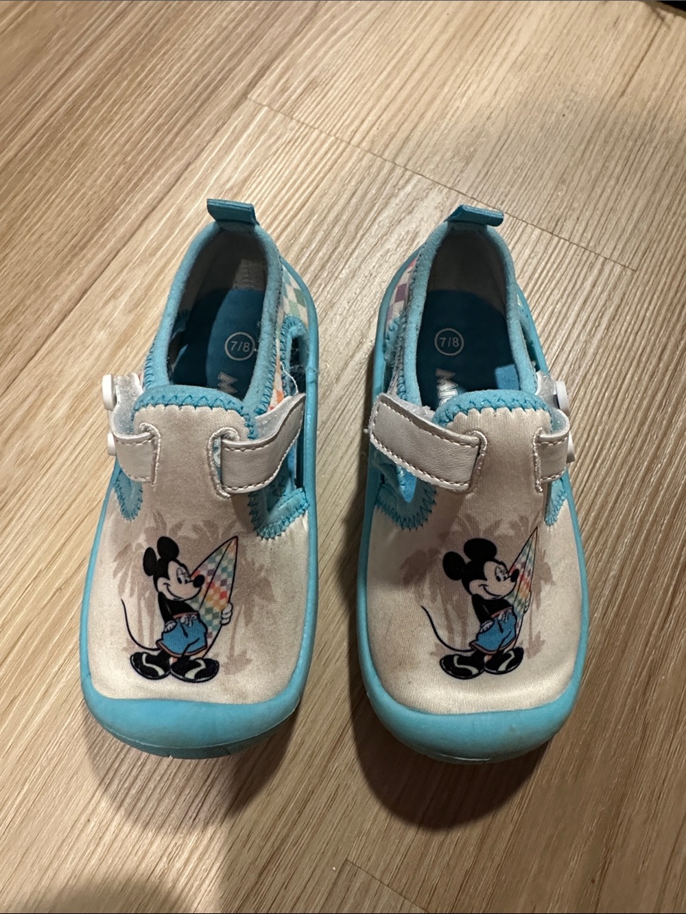 Mickey Mouse Toddler Water Shoes 7/8